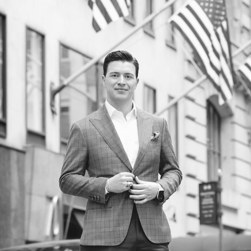 Genius Realtor, Paul Moya